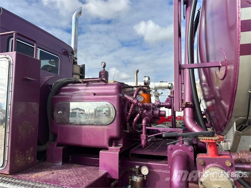Kenworth T800 Andere Fahrzeuge