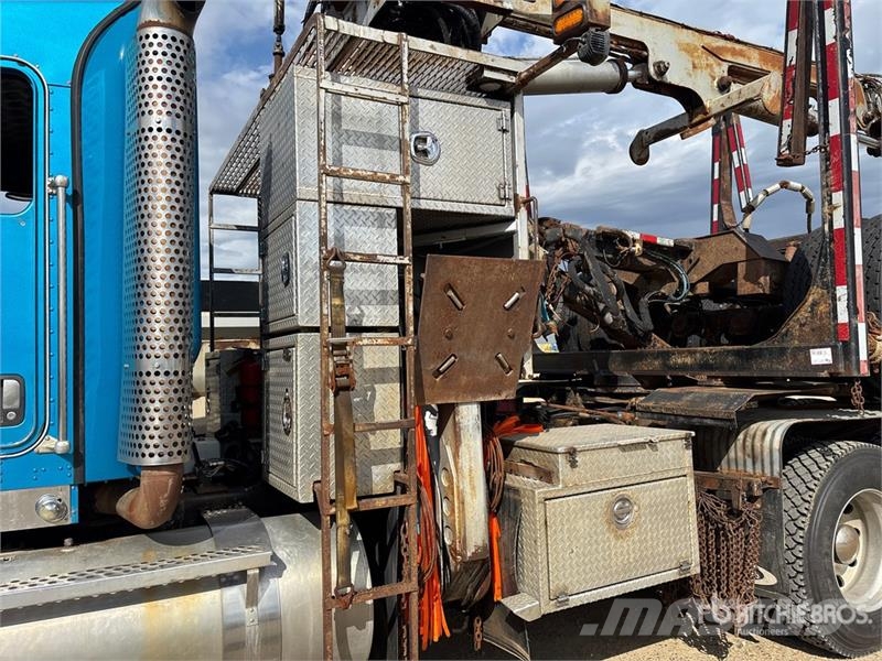 Kenworth T800 شاحنات أشجار