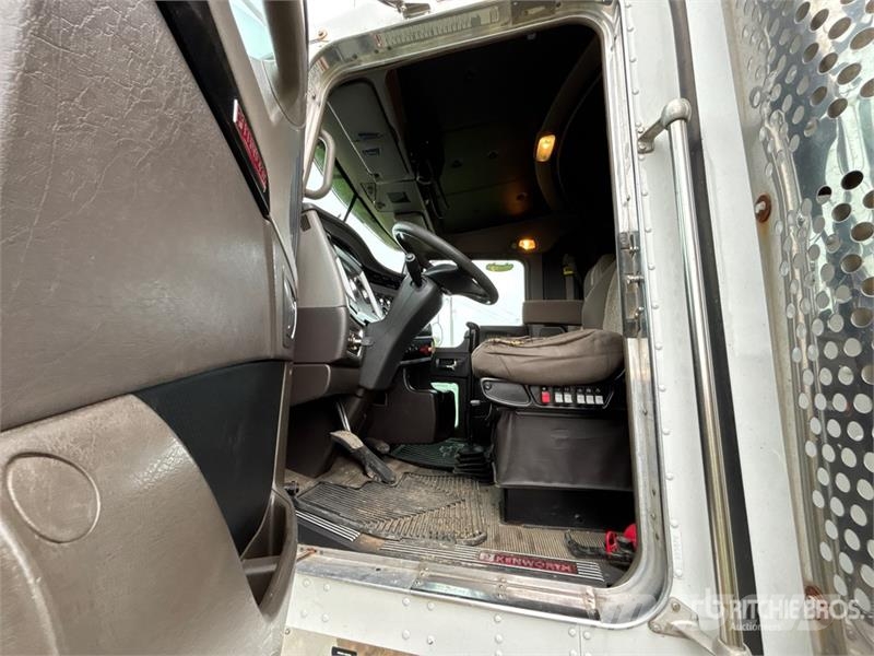 Kenworth T800 트랙터 유닛