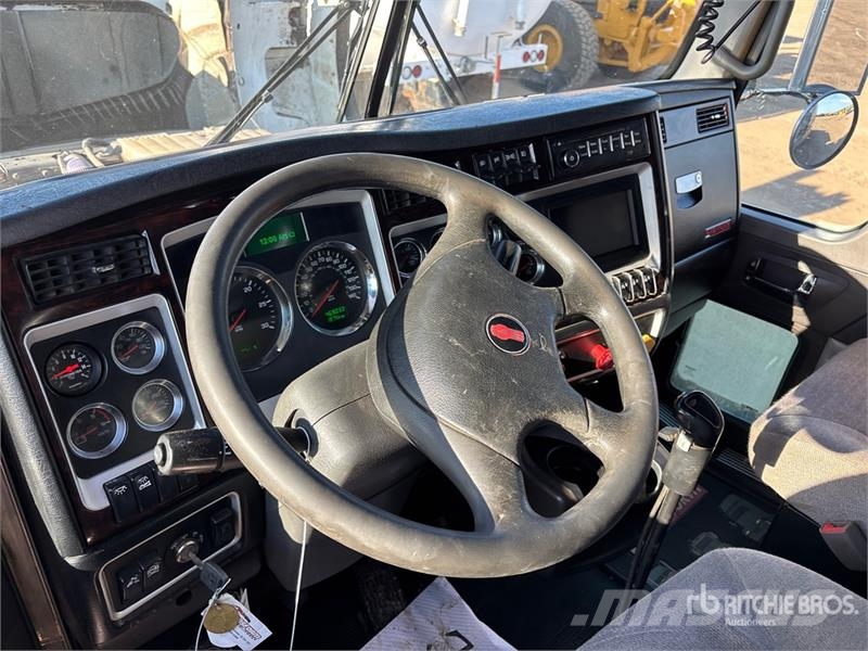 Kenworth T800 Prime Movers