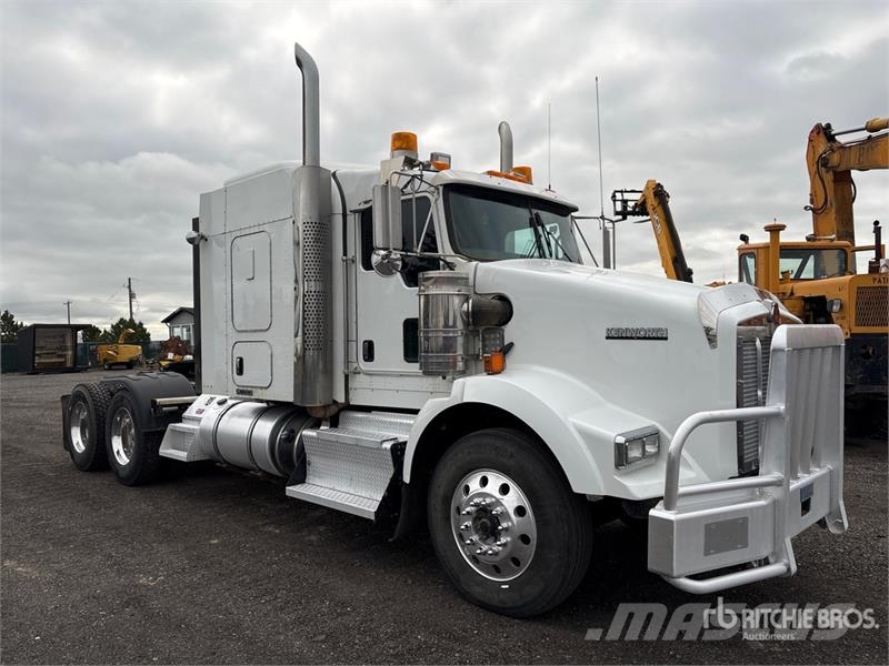 Kenworth T800 Vetopöytäautot