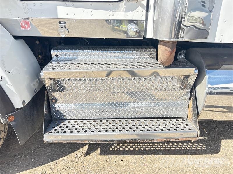 Kenworth T800 Tractor Units