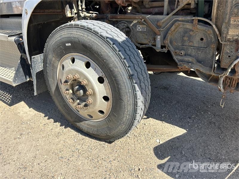 Kenworth T800 Prime Movers