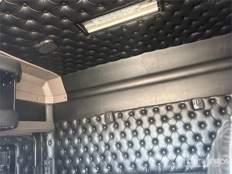 Kenworth T800 Billenő teherautók