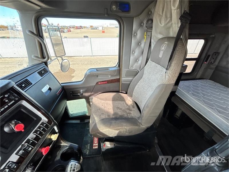 Kenworth T800 Тягачі