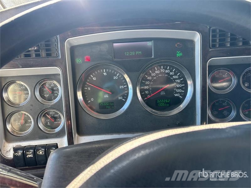Kenworth T800 Sattelzugmaschinen