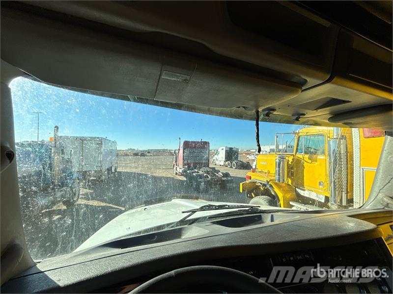 Kenworth T800 Tractor Units