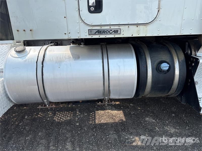 Kenworth T800 Vetopöytäautot