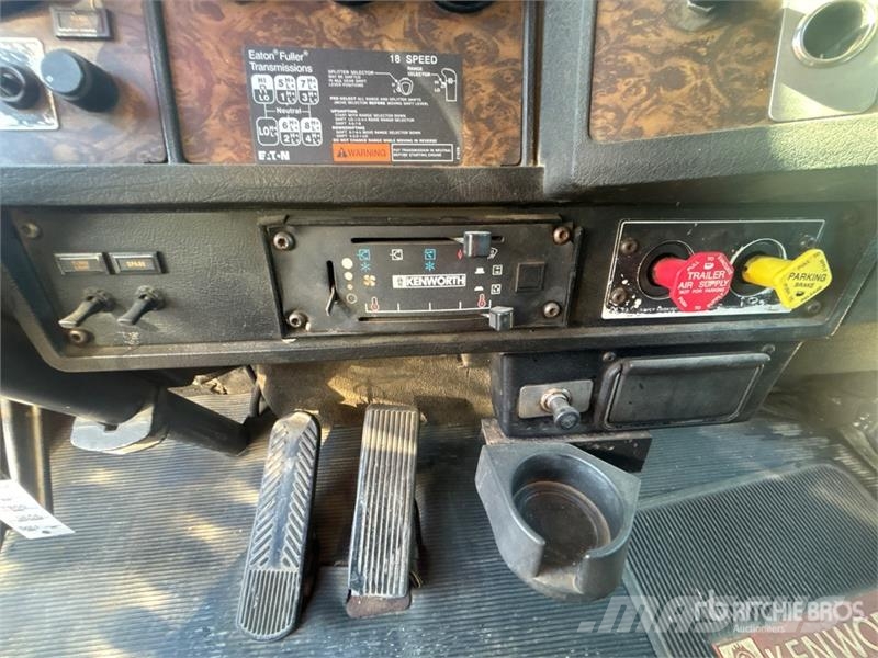 Kenworth T800 曳引機組件