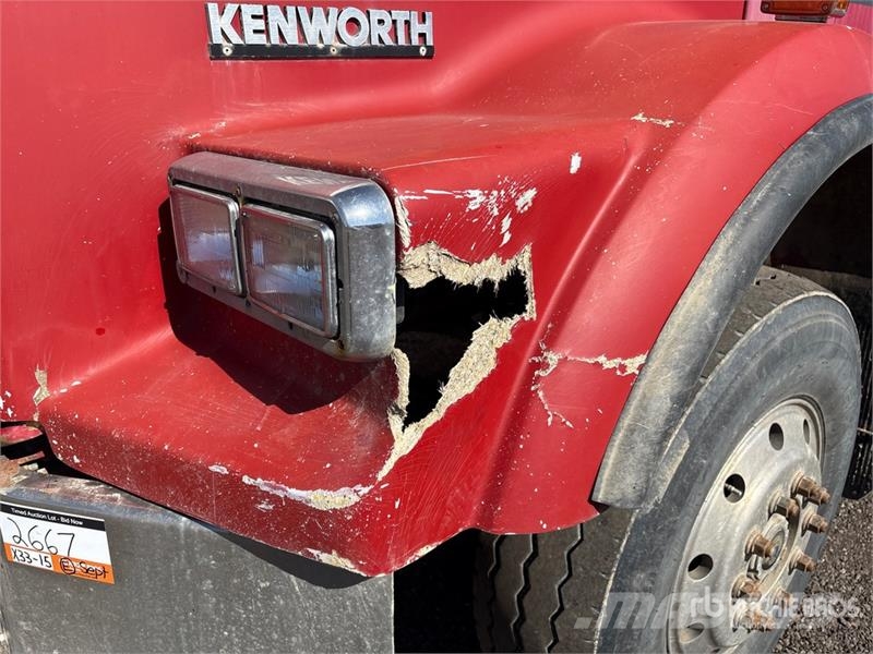 Kenworth T800 Lastbiler med tip