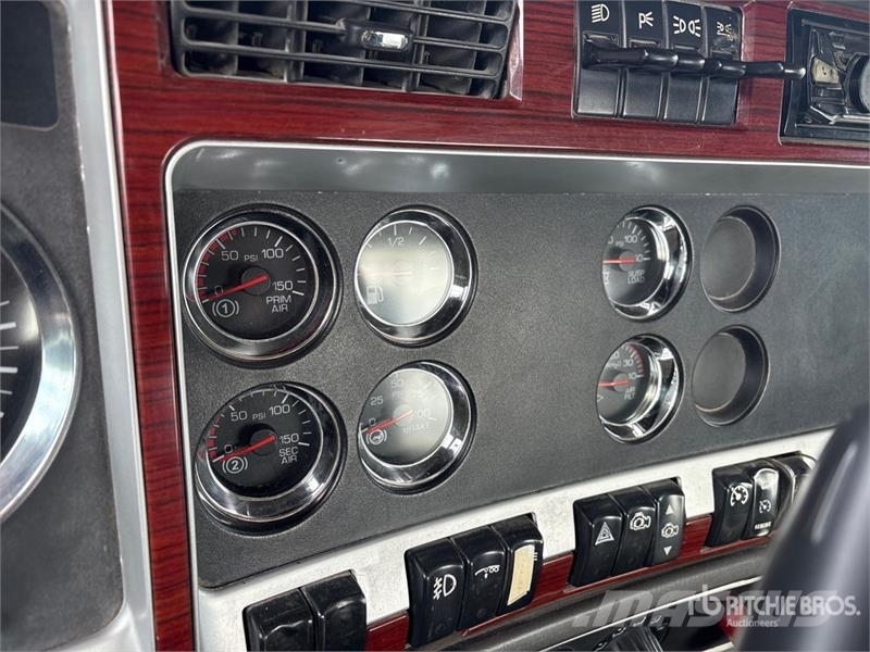 Kenworth T800 트랙터 유닛