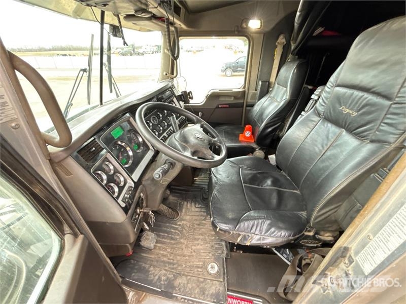 Kenworth T800 Säiliöautot