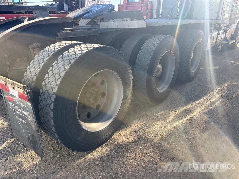 Kenworth T800 Sattelzugmaschinen