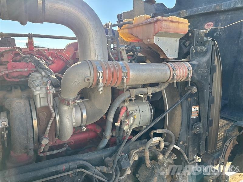 Kenworth T800 صهاريج مياه
