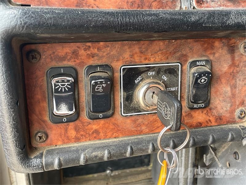 Kenworth T800 Prime Movers
