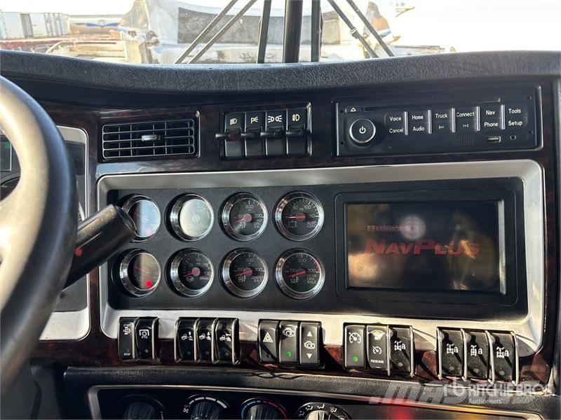 Kenworth T800 Prime Movers