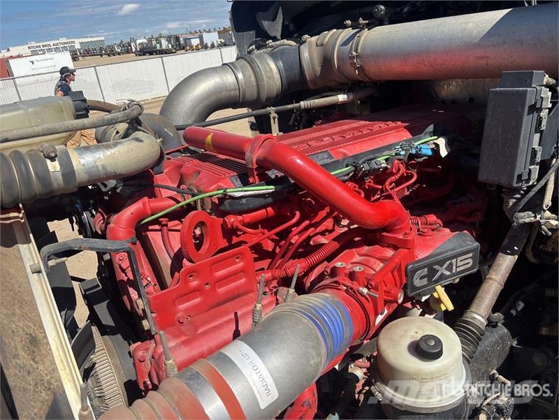 Kenworth T800 Тягачі