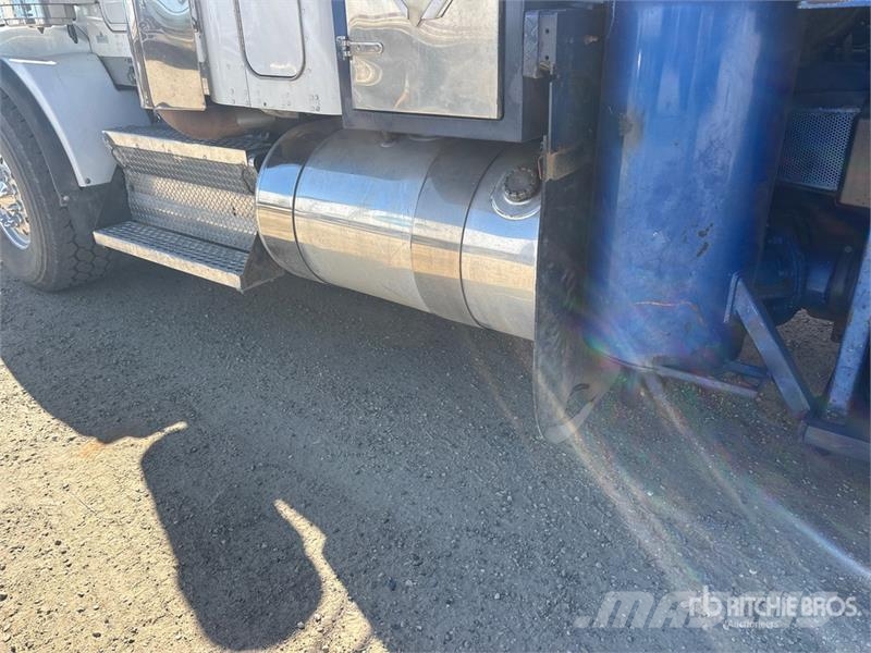 Kenworth T800 Kombinētās vakumsūkņa mašīnas
