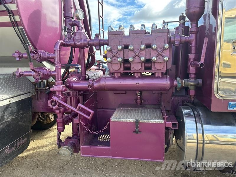 Kenworth T800 Andere Fahrzeuge