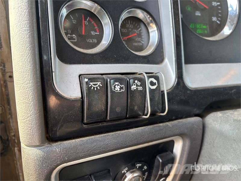 Kenworth T800 Cabinas e interior