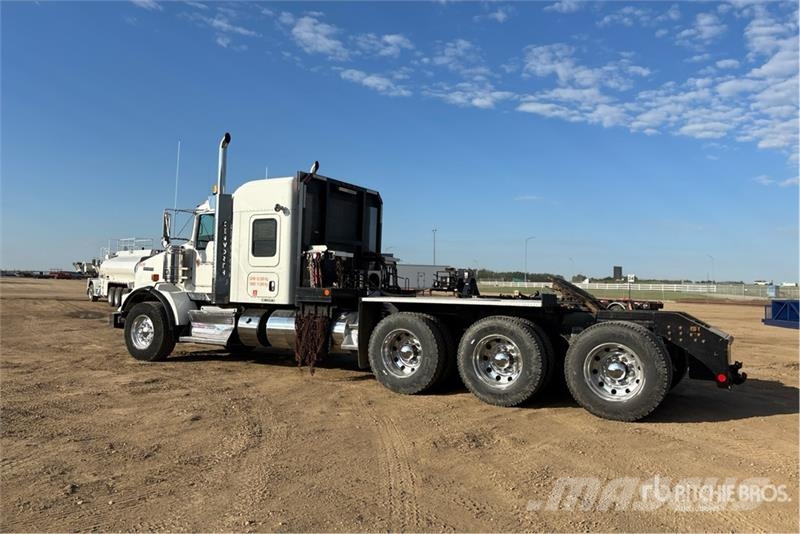 Kenworth T800 Prime Movers