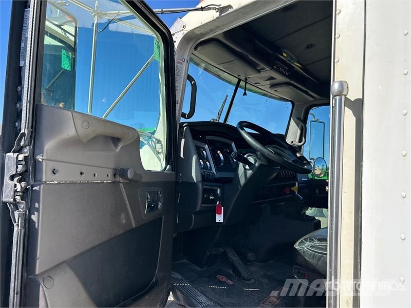 Kenworth T800 Tahače
