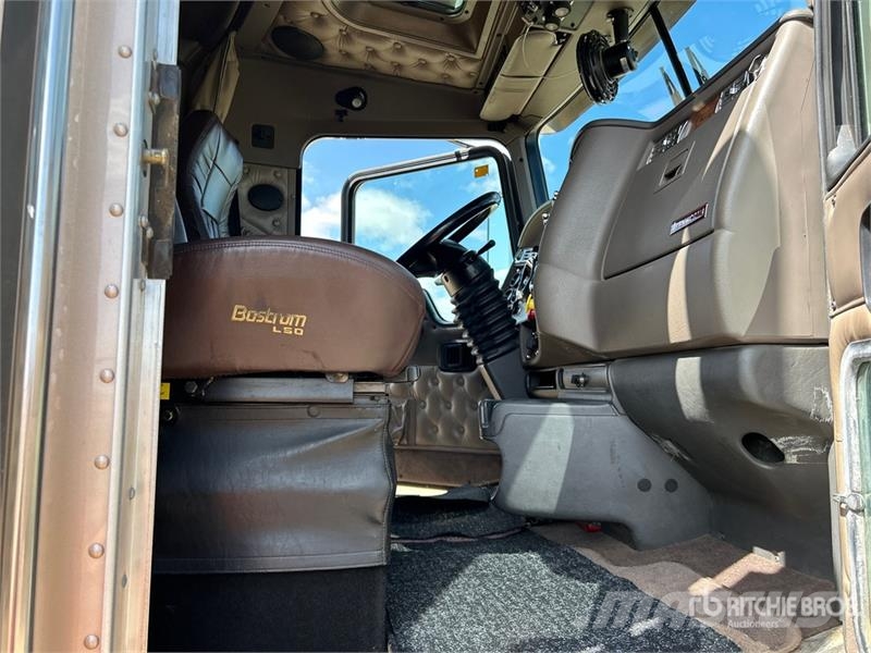 Kenworth T800 Vetopöytäautot