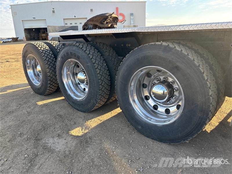 Kenworth T800 Prime Movers