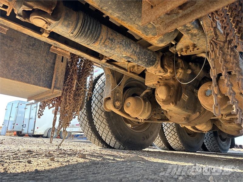 Kenworth T800 شاحنات الرافعات