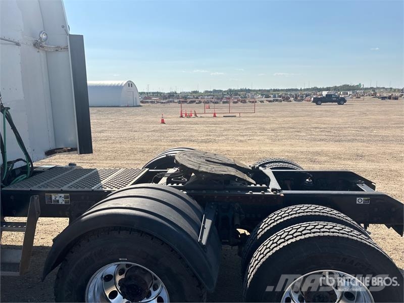 Kenworth T800 Prime Movers