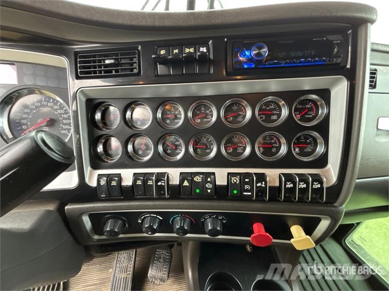 Kenworth T800 트랙터 유닛