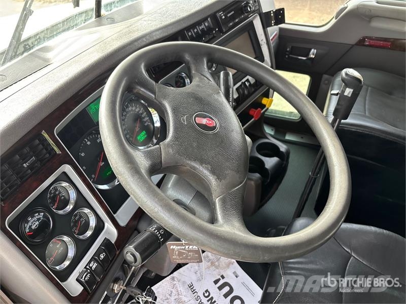 Kenworth T800 트랙터 유닛