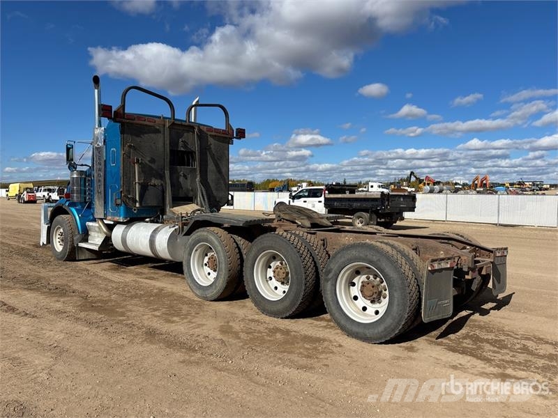 Kenworth T800 Truck Tractor Units