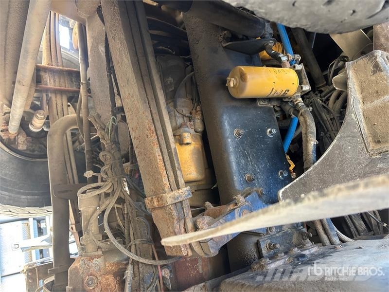 Kenworth T800 Kombinētās vakumsūkņa mašīnas