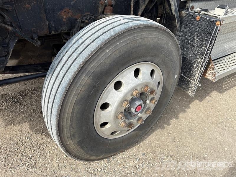 Kenworth T800 트랙터 유닛