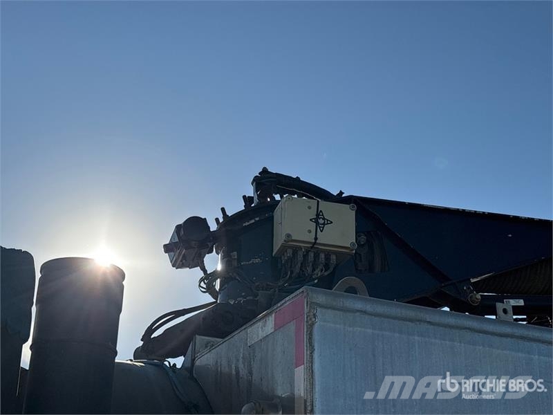 Kenworth T800 콤비/진공 트럭