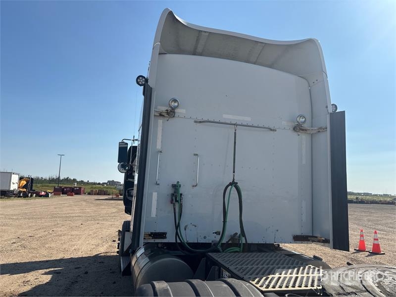 Kenworth T800 Prime Movers