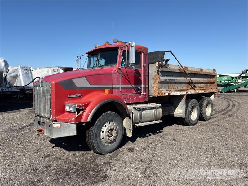 Kenworth T800 Lastbiler med tip