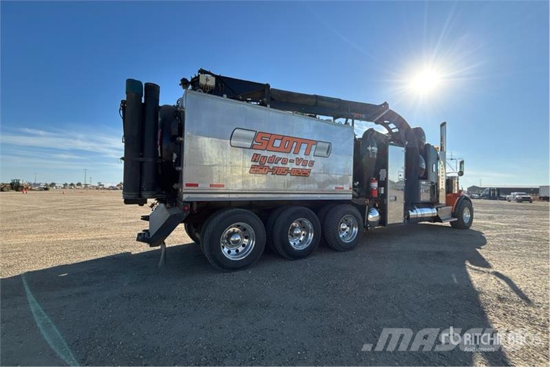 Kenworth T800 콤비/진공 트럭