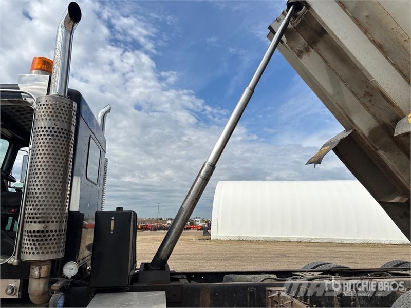 Kenworth T800 Самосвал