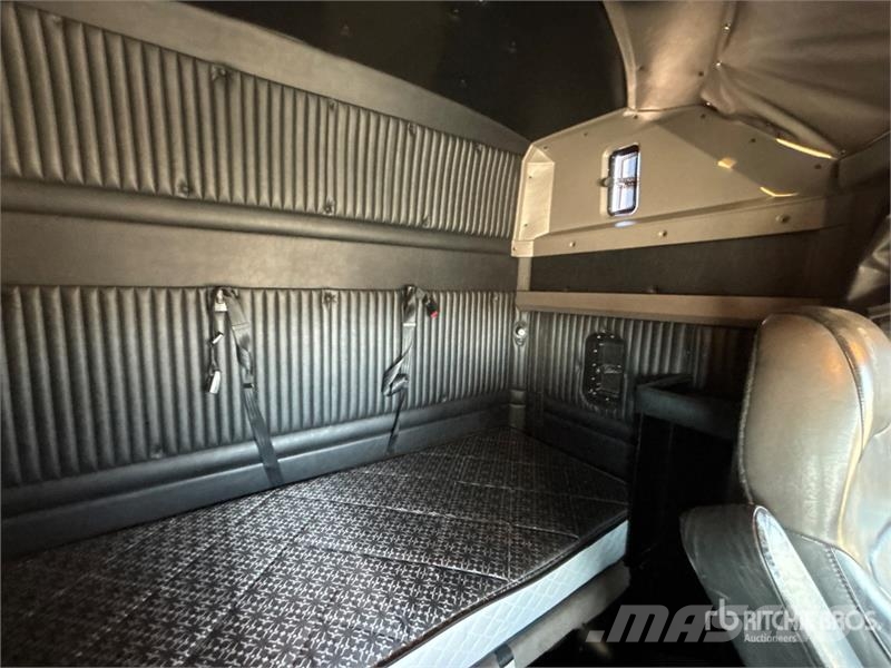 Kenworth T800 Prime Movers