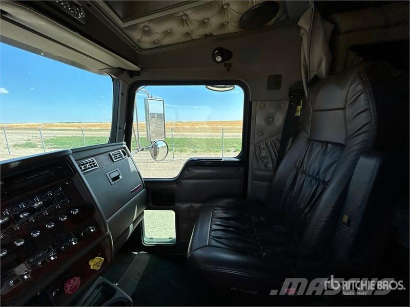 Kenworth T800 Vetopöytäautot