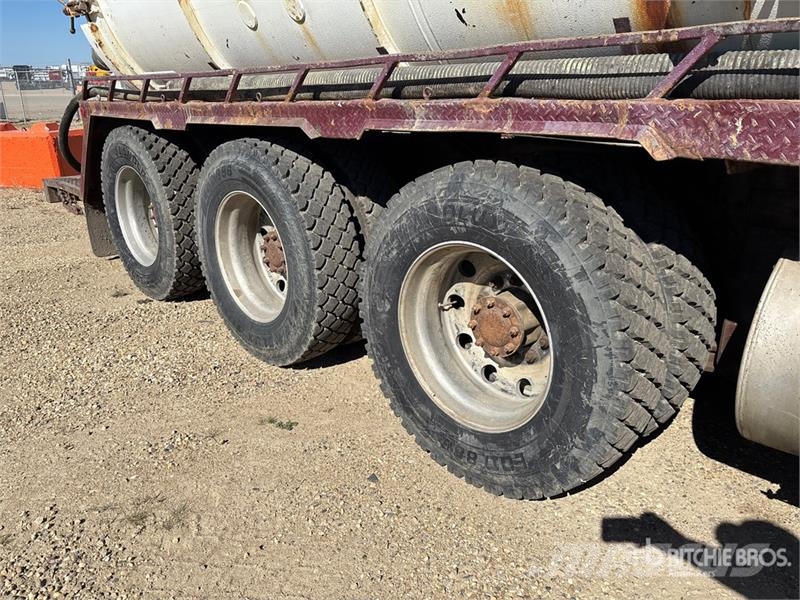 Kenworth T800 Kombinētās vakumsūkņa mašīnas
