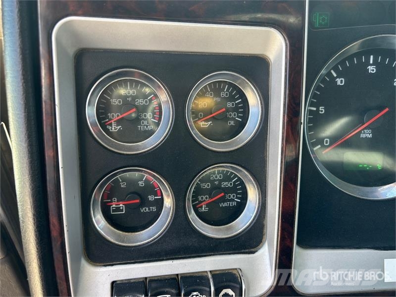 Kenworth T800 Prime Movers