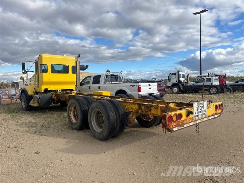 Kenworth T800 كابينة والداخلية
