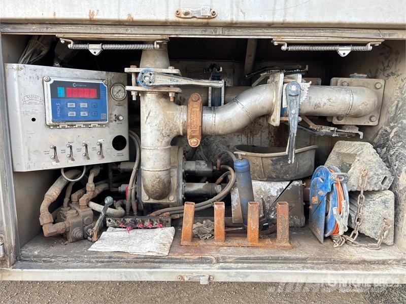 Kenworth T800 Säiliöautot