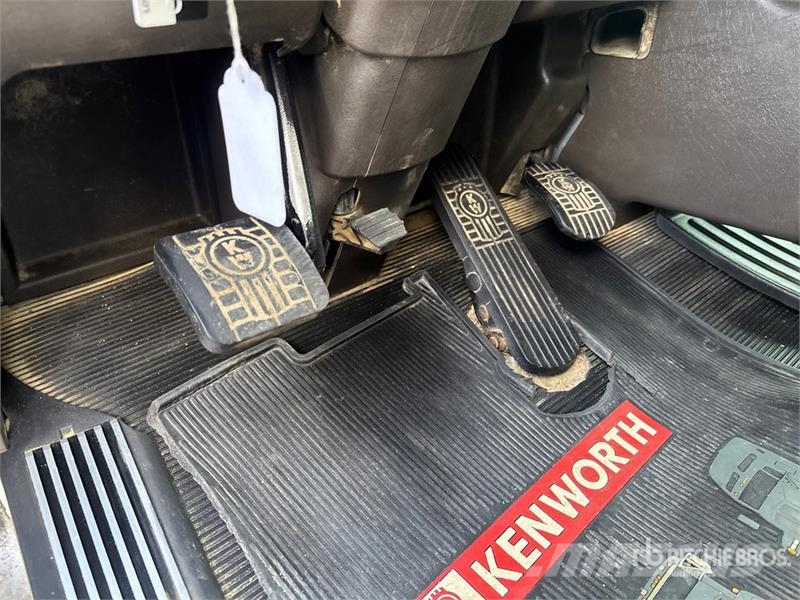 Kenworth T800 Vetopöytäautot
