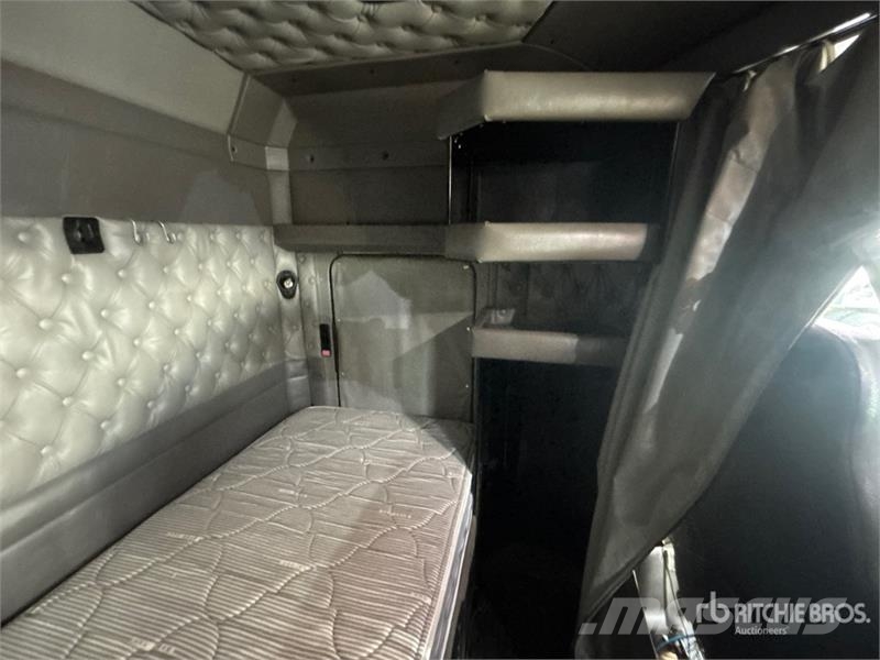 Kenworth T800 트랙터 유닛