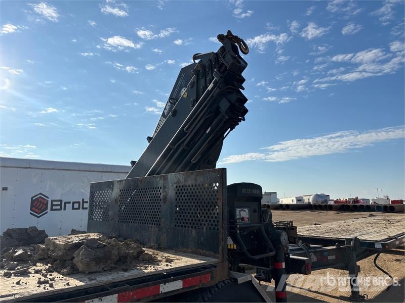 Kenworth T800 شاحنات الرافعات