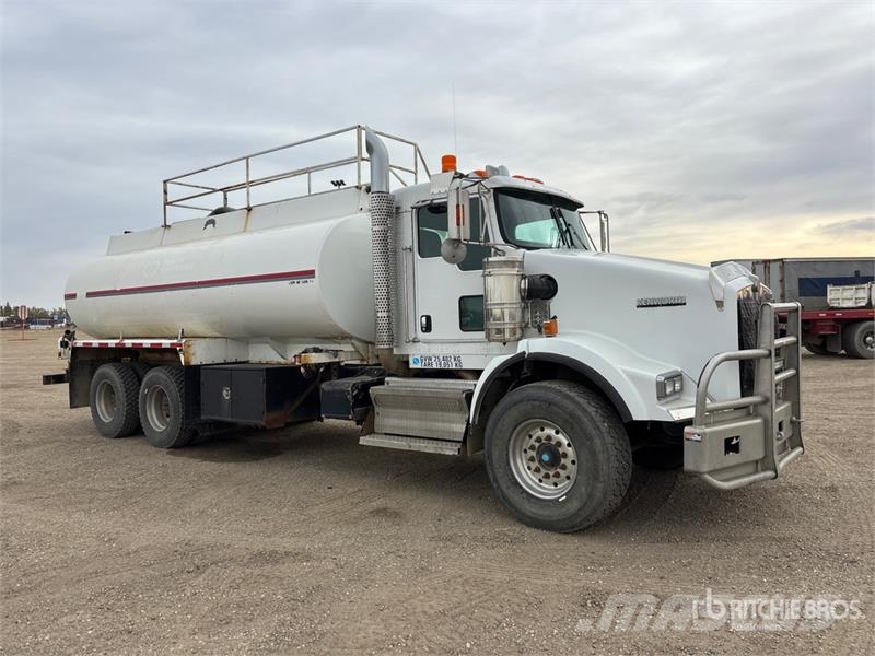 Kenworth T800 Ūdens mašīnas